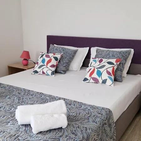 Casa Del Mar בית הארחה